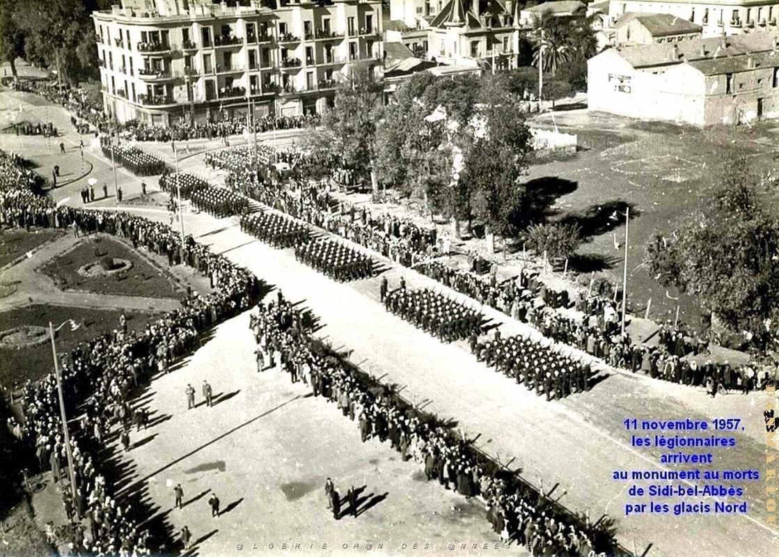 Sidi-bel-Abbes - Monument aux Morts - 11 nov.1957.jpg